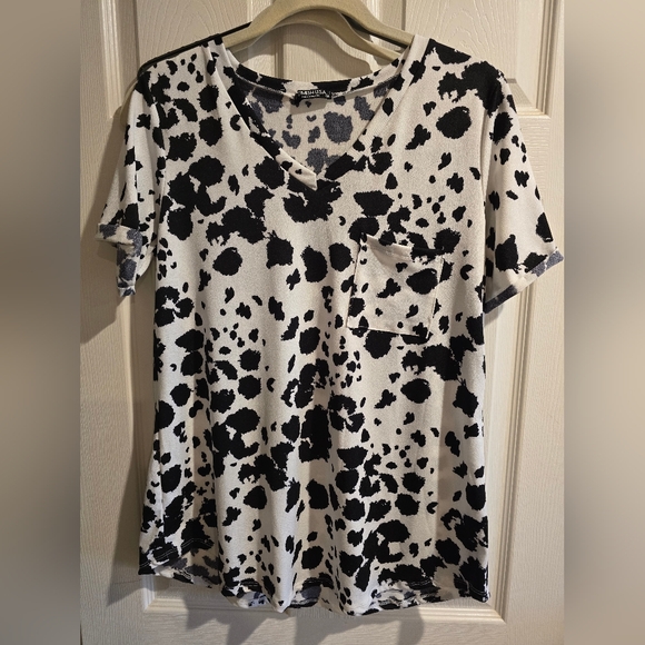 HEIMISH USA, Ladies Tee, Size Medium - Picture 1 of 8